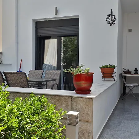 Le Onde Apartment Pefkochori