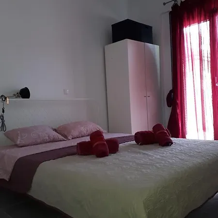 Le Onde Apartment Pefkochori